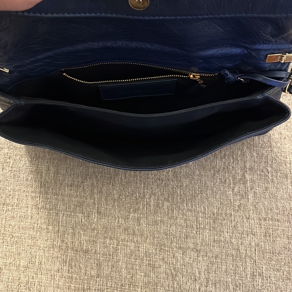 Authentic lightly used Balenciaga crossbody bag- Navy with gold hardware - Picture 6 of 9